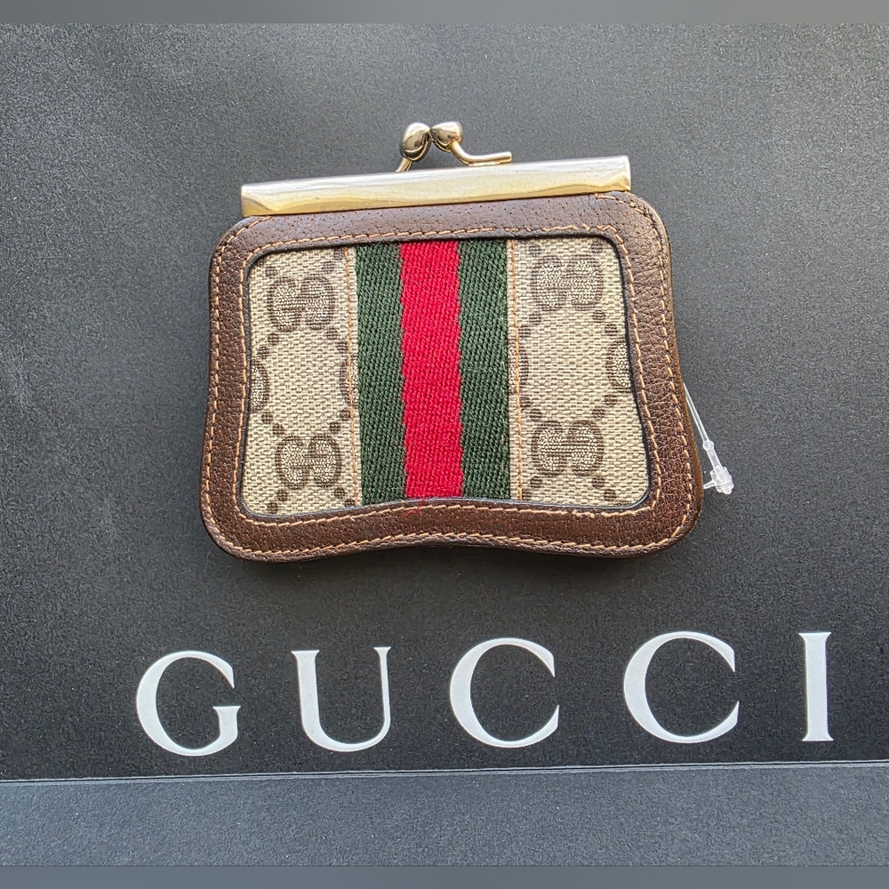 Authentic Gucci Vintage Sheryline Coin Purse